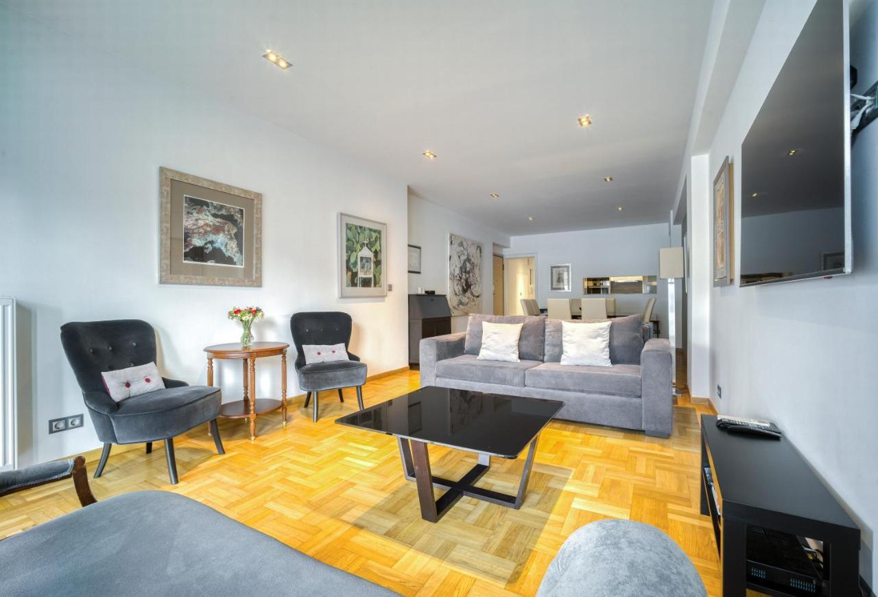 Bright Spacious Luxury Apartment In Prime Central Athen Exterior foto