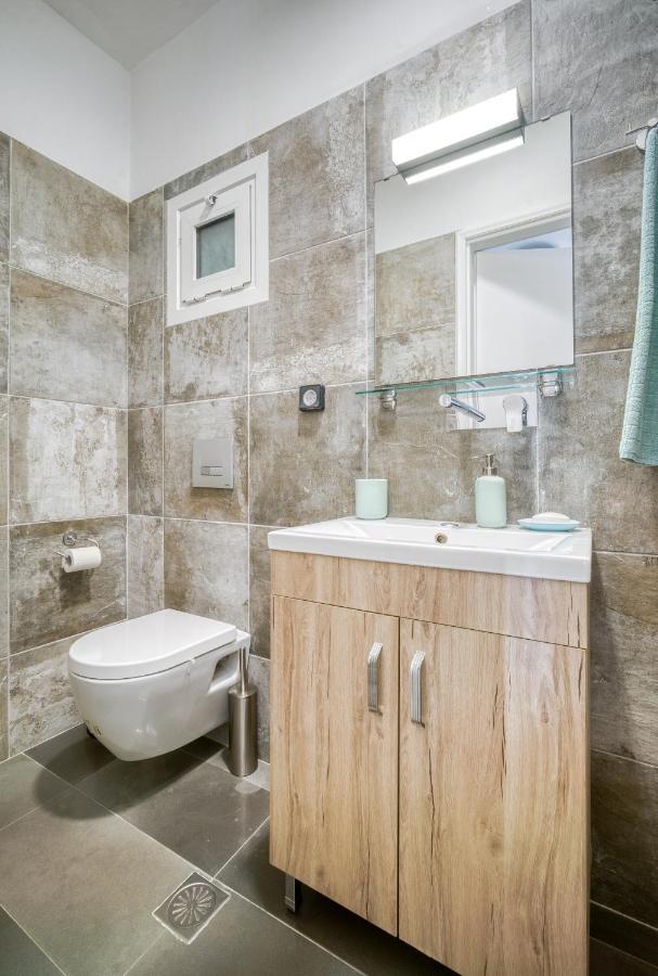 Bright Spacious Luxury Apartment In Prime Central Athen Exterior foto